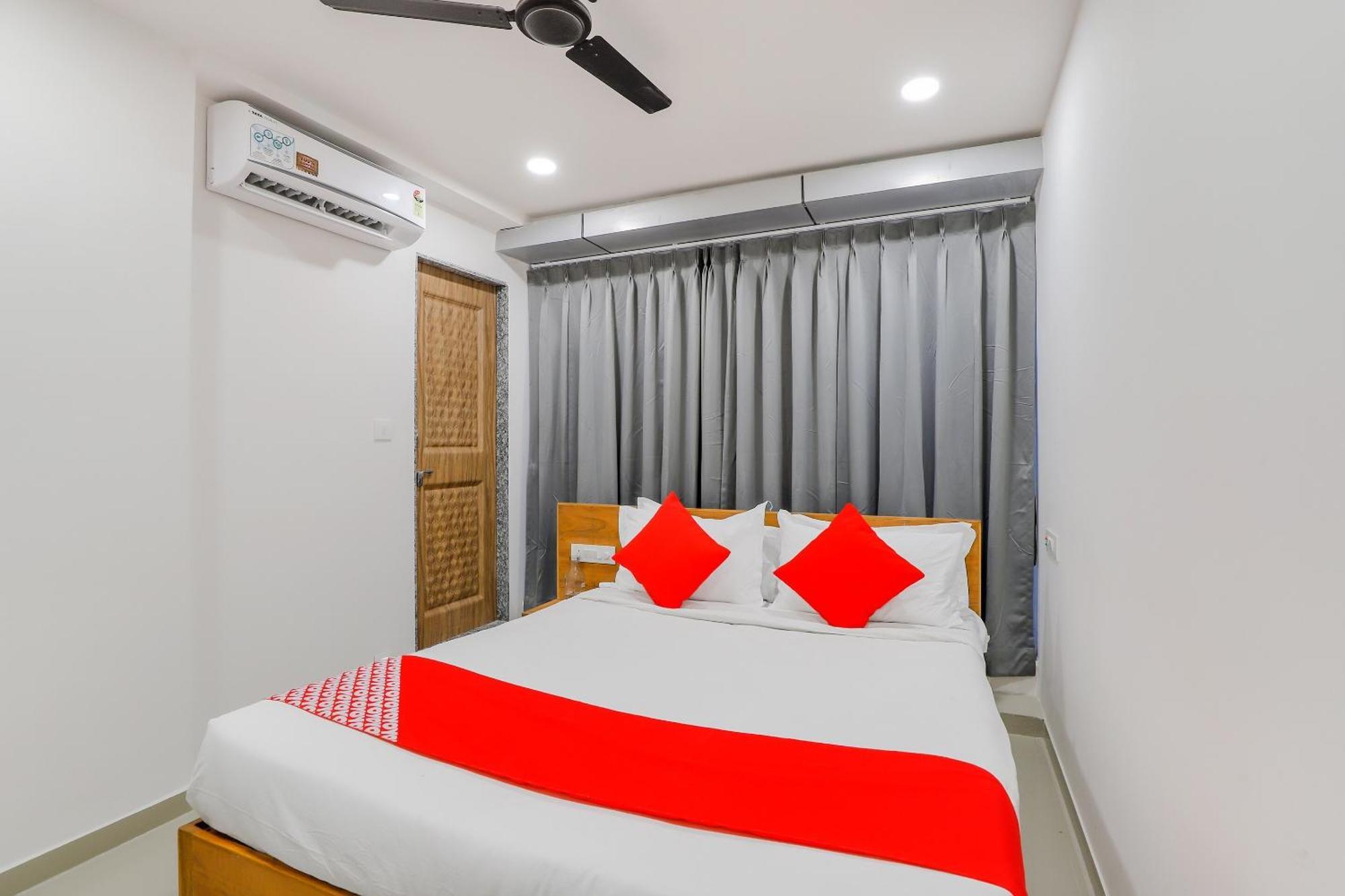Hotel O Casa Marina Bhatha Bagian luar foto