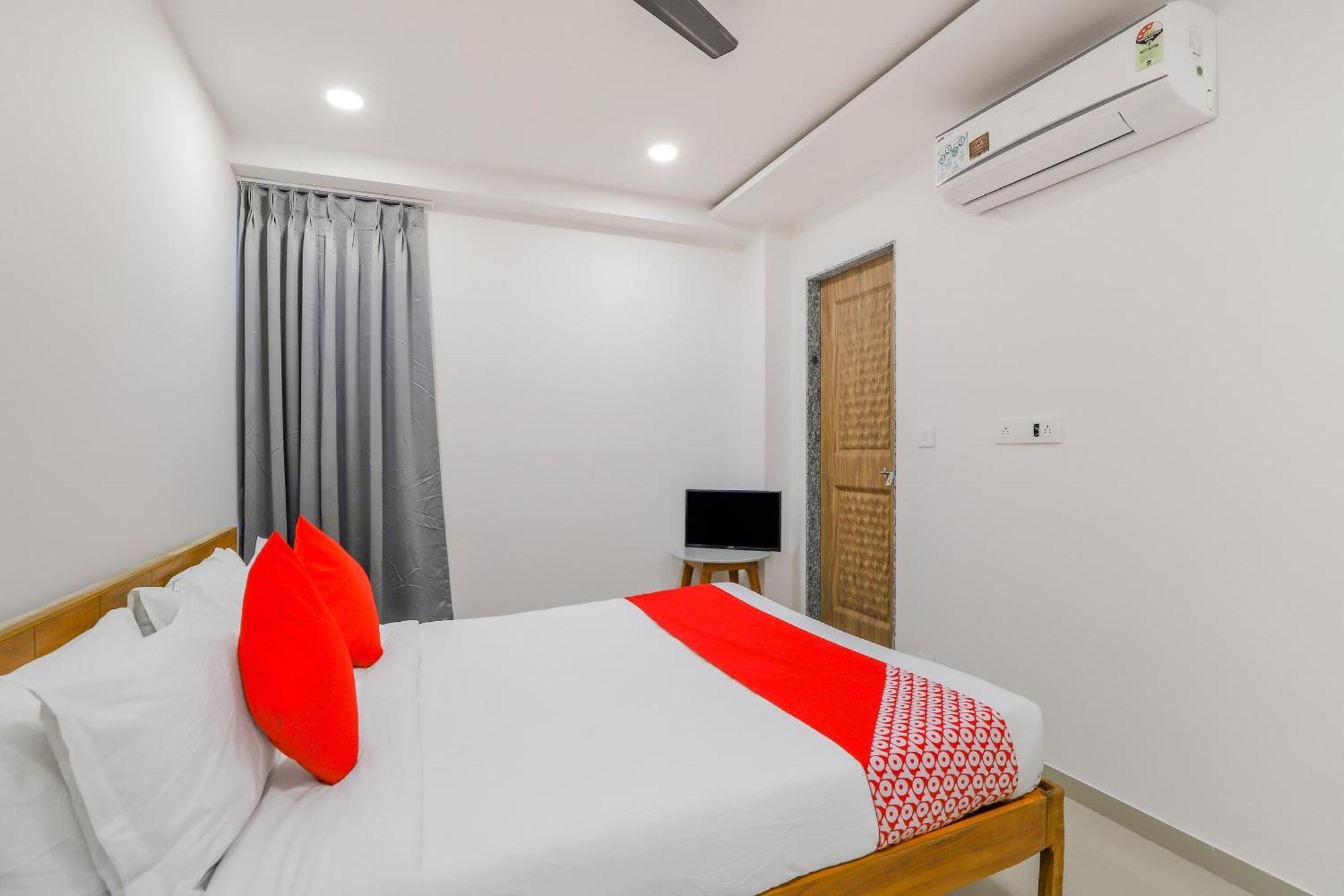 Hotel O Casa Marina Bhatha Bagian luar foto