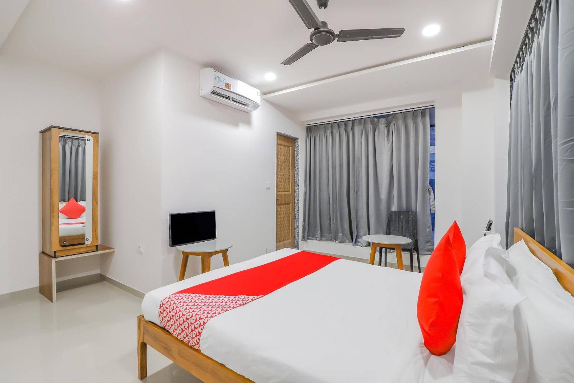 Hotel O Casa Marina Bhatha Bagian luar foto
